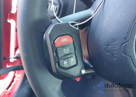 2019 Jeep Wrangler Unlimited Sport S 4X4 z USA, uszkodzony, nr VIN 1C4HJXDG3KW570333